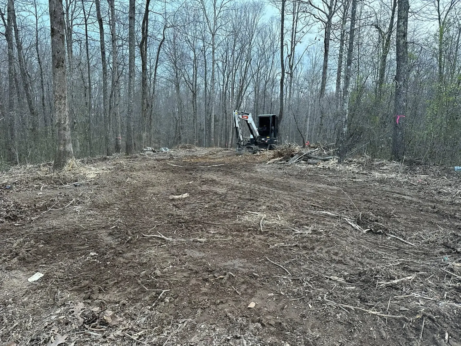 Lone Wolf Equipment Operations work in Watertown, TN (photo 10)